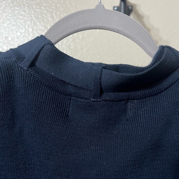 NWT Men’s - Members only brand Navy Zip-up sweater. - Picture 7 of 8